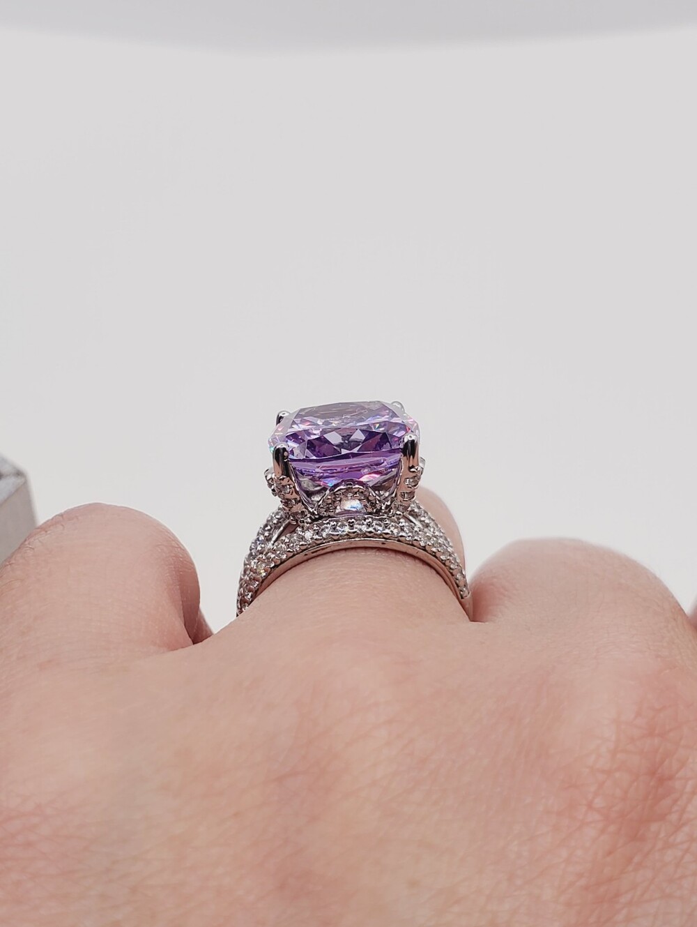 9.5 Carat Lavendar Cushion Cut Solitaire Ring - Rhodium Over 925 Sterling Silver - Picture 7 of 11